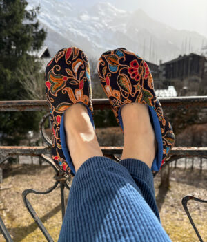 Kapcie czarny paisley (r.40)