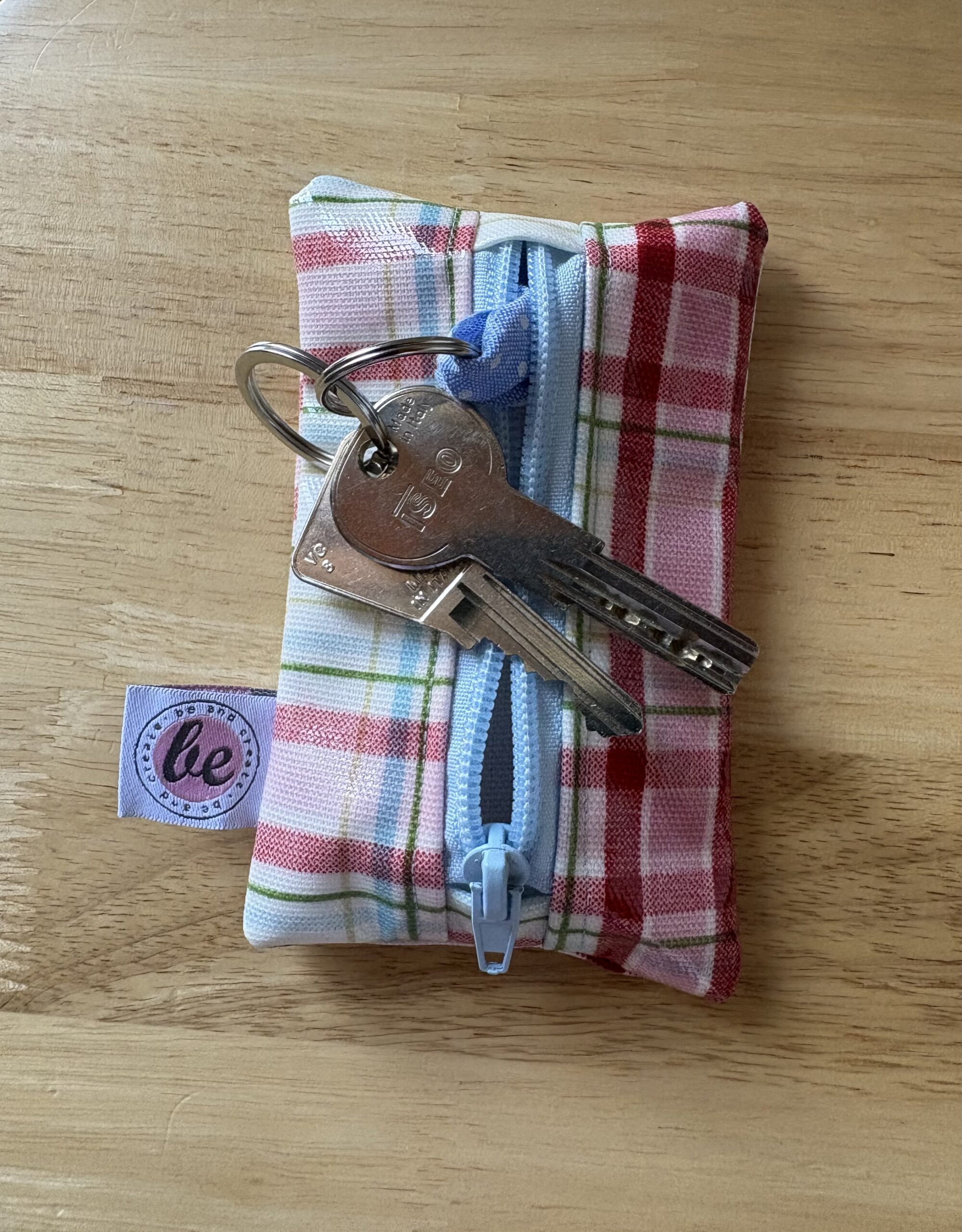 Etui na klucze pastelowa kratka - obrazek 2